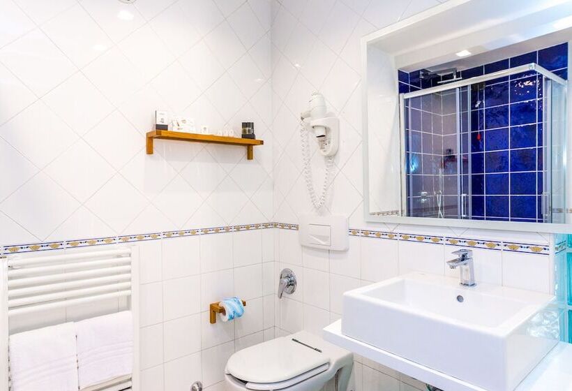 침실 2개 스위트, Rivoli Sorrento