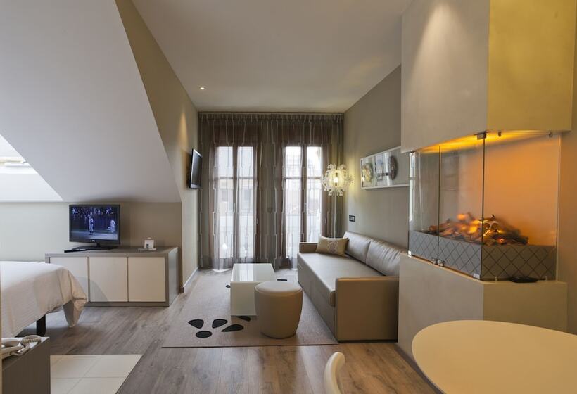 سوییت, & Spa Princesa Munia