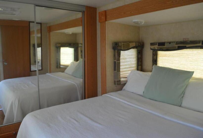 منزل غرفة نوم واحدة, Drop Anchor Resort & Marina