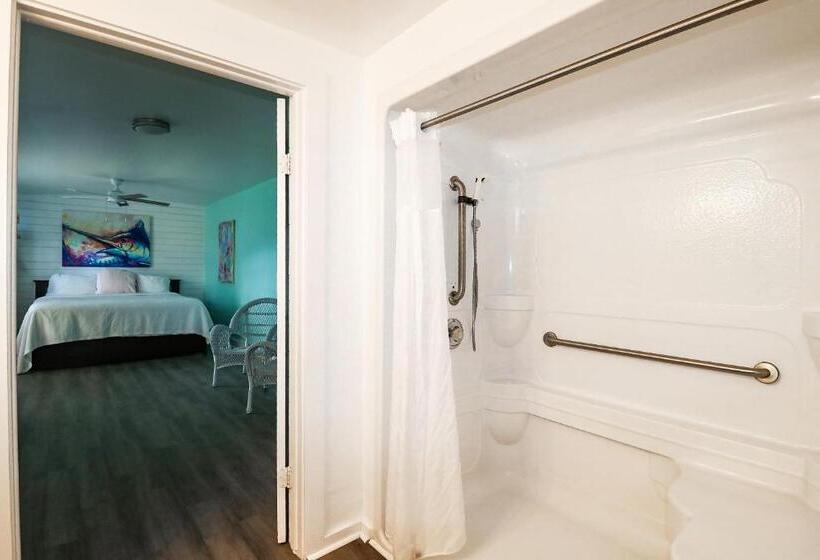 غرفة قياسية سرير كينج لذوى الإحتياجات الخاصة, Drop Anchor Resort & Marina