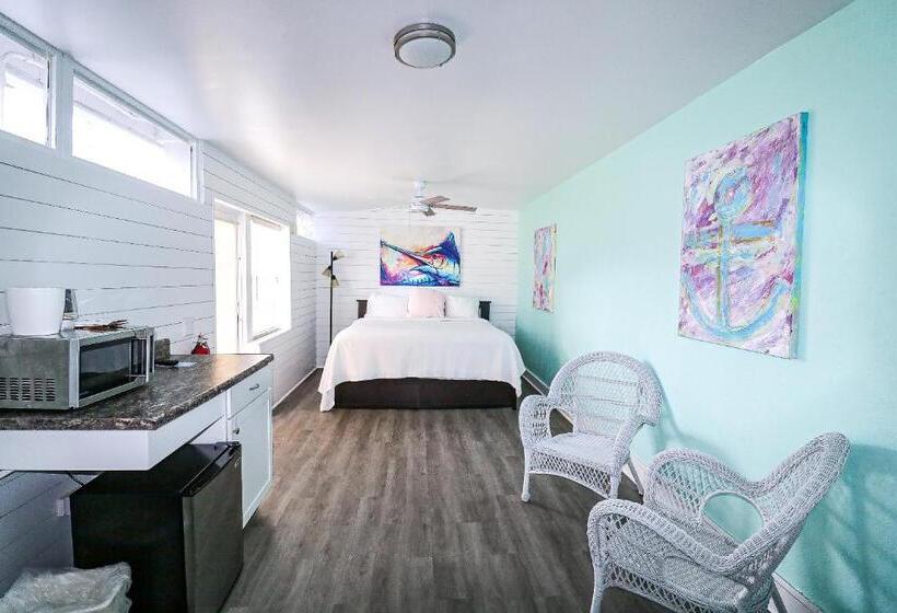 غرفة قياسية سرير كينج لذوى الإحتياجات الخاصة, Drop Anchor Resort & Marina