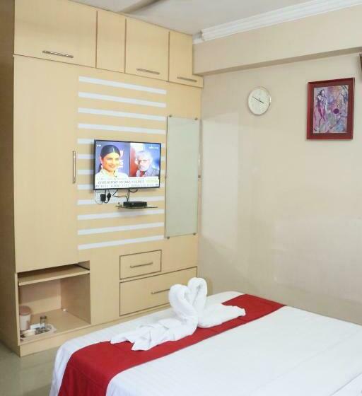 Номер Deluxe, Akshaya