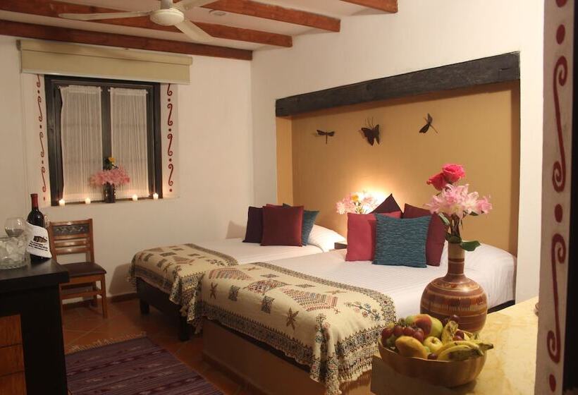 جناح جونيور, Boutique La Casona De Don Porfirio