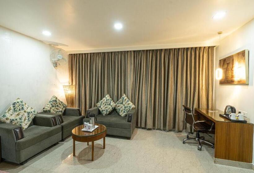 スイート, Celebration   Raipur