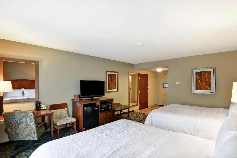 プレミアムスタジオ, Hampton Inn And Suites New Hartford/utica