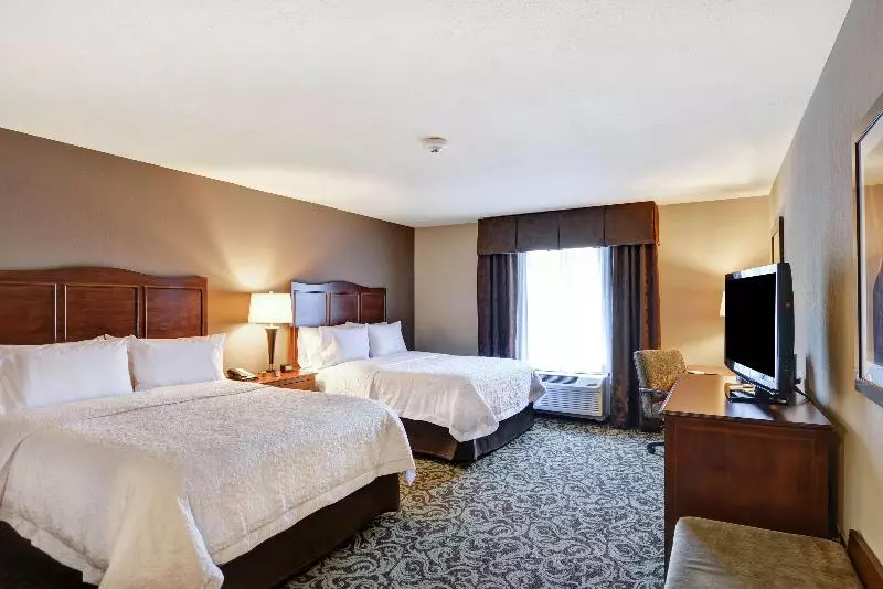 プレミアムスタジオ, Hampton Inn And Suites New Hartford/utica