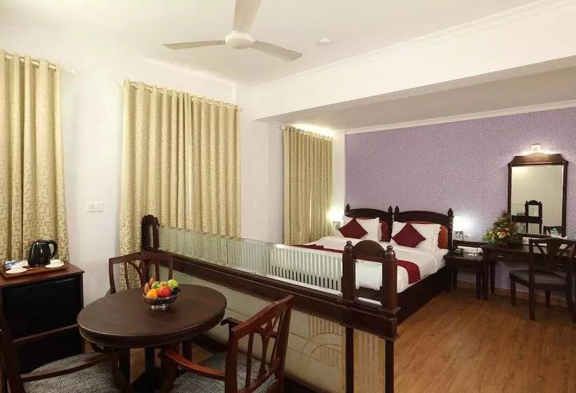 Deluxe Room, The Ruby Arena