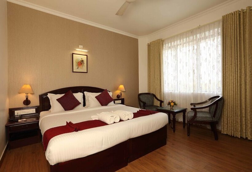 اتاق اجرایی, The Ruby Arena