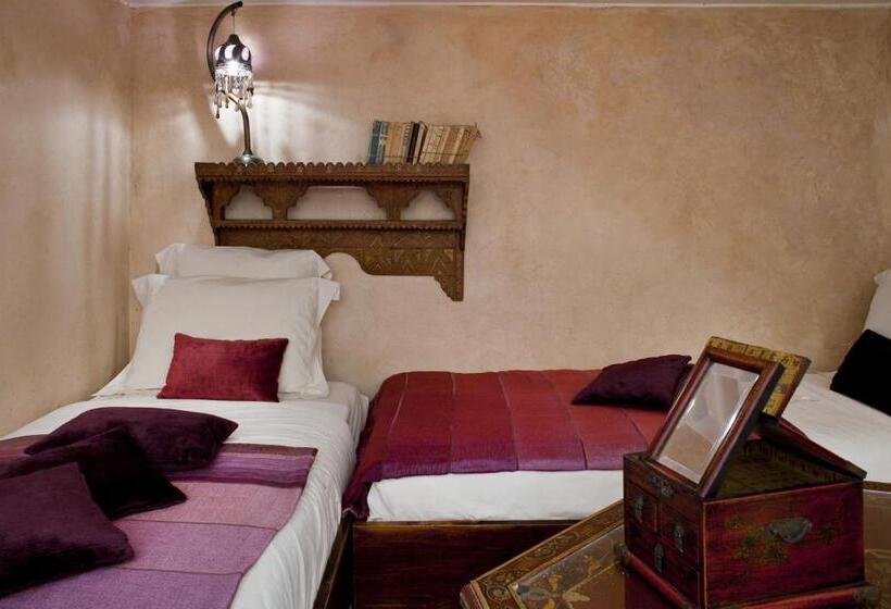 Номер Престиж, Villa De L O