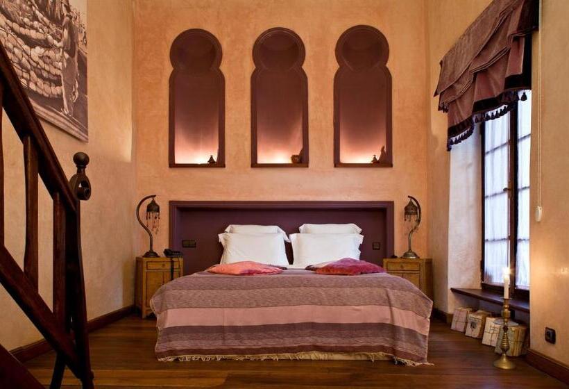 프레스티지 룸, Villa De L O