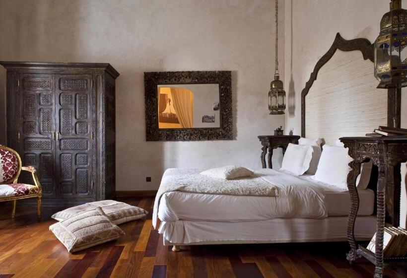 스위트, Villa De L O