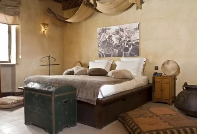 سوییت, Villa De L O