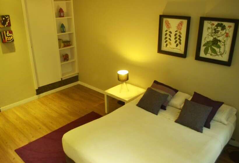 דירת חדר עם טרסה, Living 55