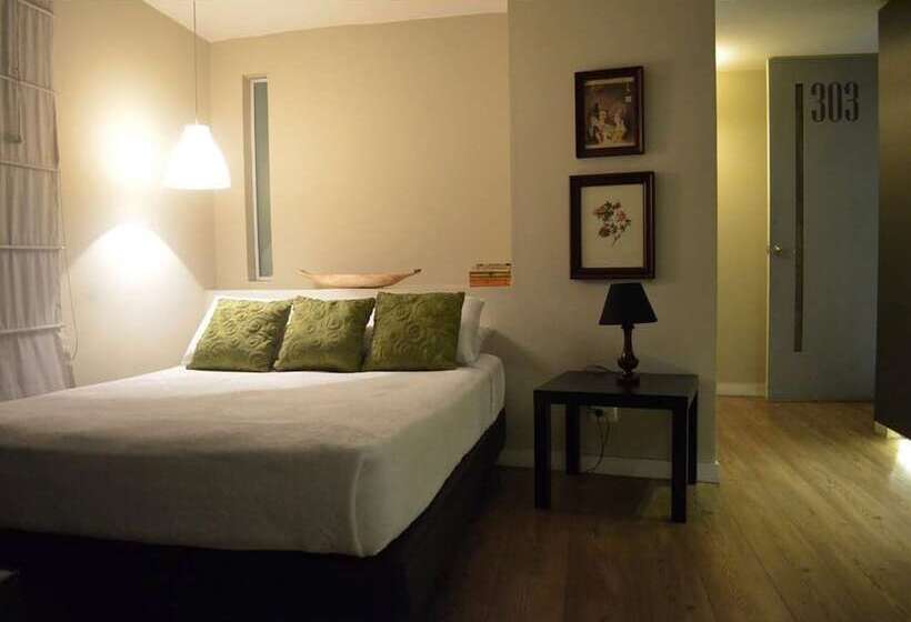 סוויטת ג'וניור, Living 55