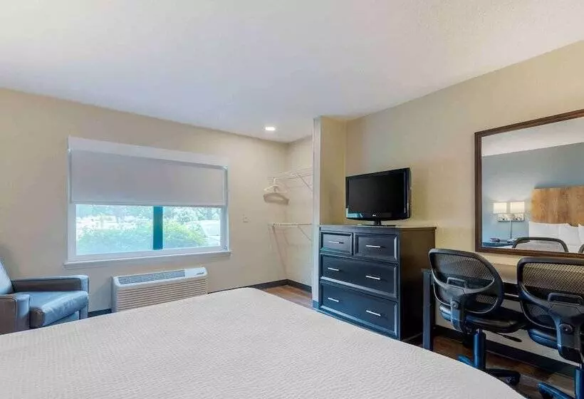 デラックススタジオ, Extended Stay America Select Suites Charlotte University E