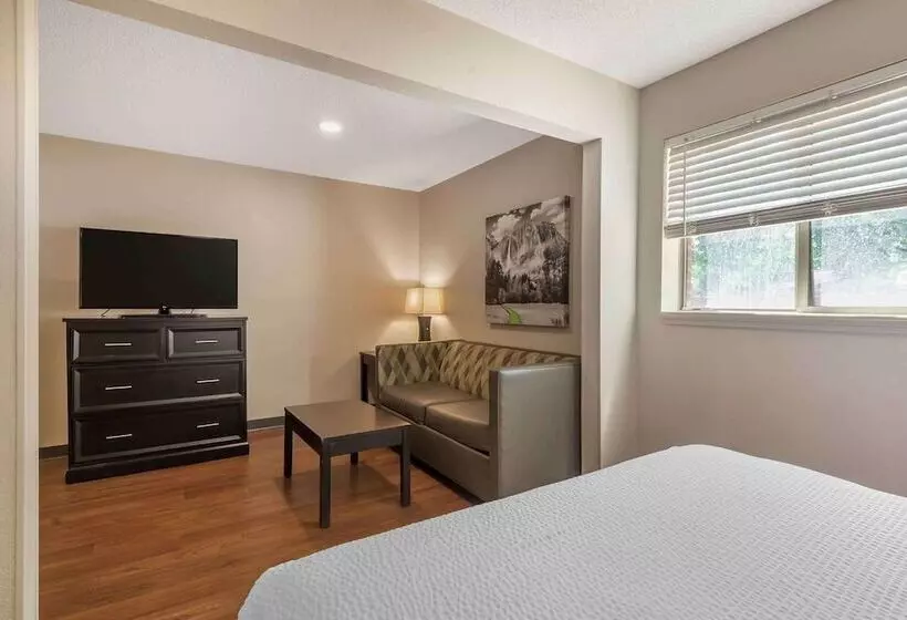 デラックススタジオ, Extended Stay America Select Suites Charlotte University E