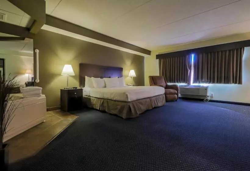 キングサイズベッドのデラックスルーム, Americinn By Wyndham Lincoln South