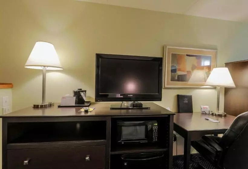 身障者適用キングサイズベッドルーム, Americinn By Wyndham Lincoln South