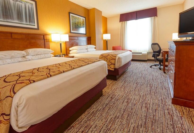 חדר דלוקס, Drury Inn & Suites Indianapolis Northeast