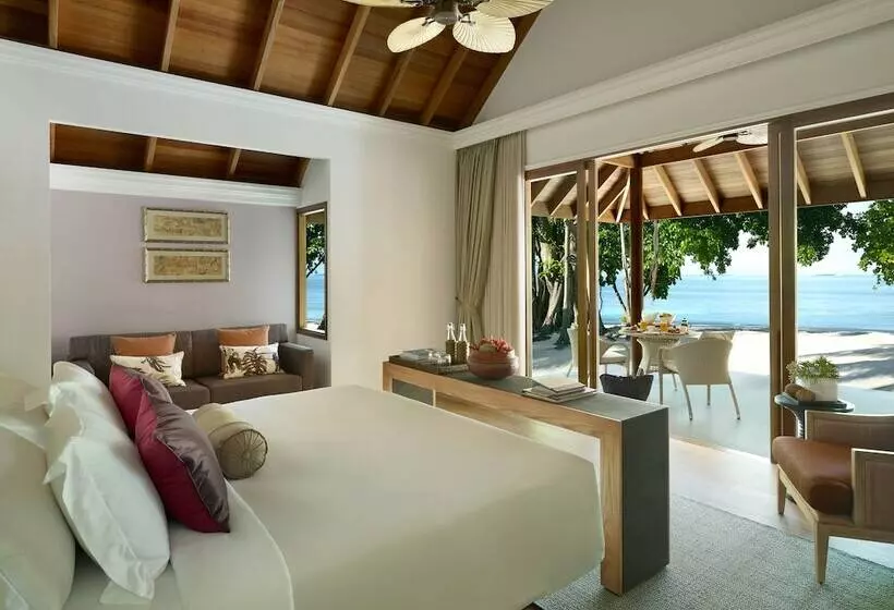 ویلای یک اتاق خوابه با استخر شنا, Dusit Thani Maldives