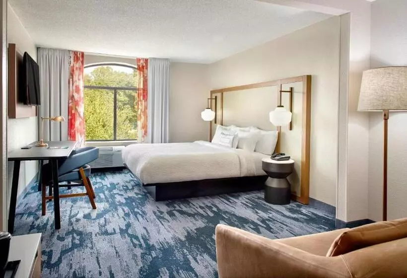 キングサイズベッドのスタンダードルーム, Fairfield By Marriott Inn & Suites Asheville Outlets