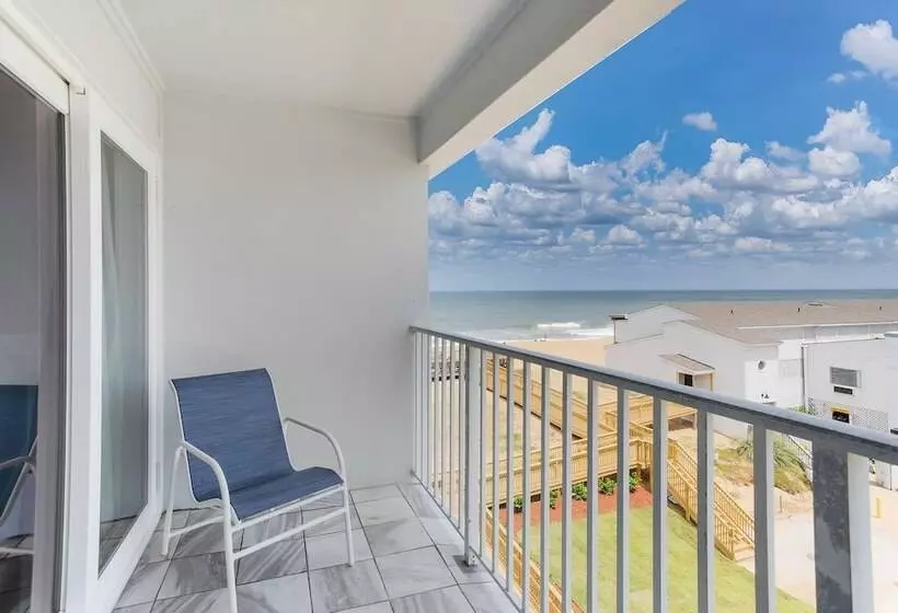 オーシャンビューのプレミアムルーム。, John Yancey Oceanfront Inn