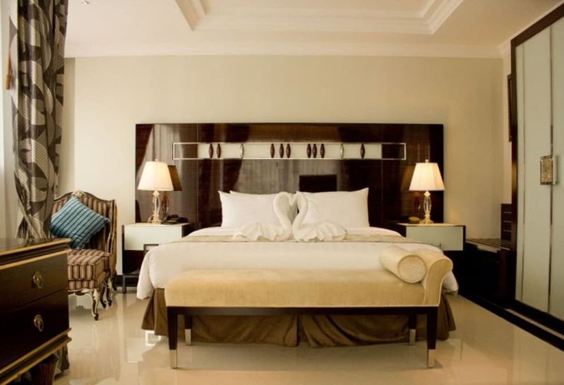 חדר סופריור, Lk Royal Wing