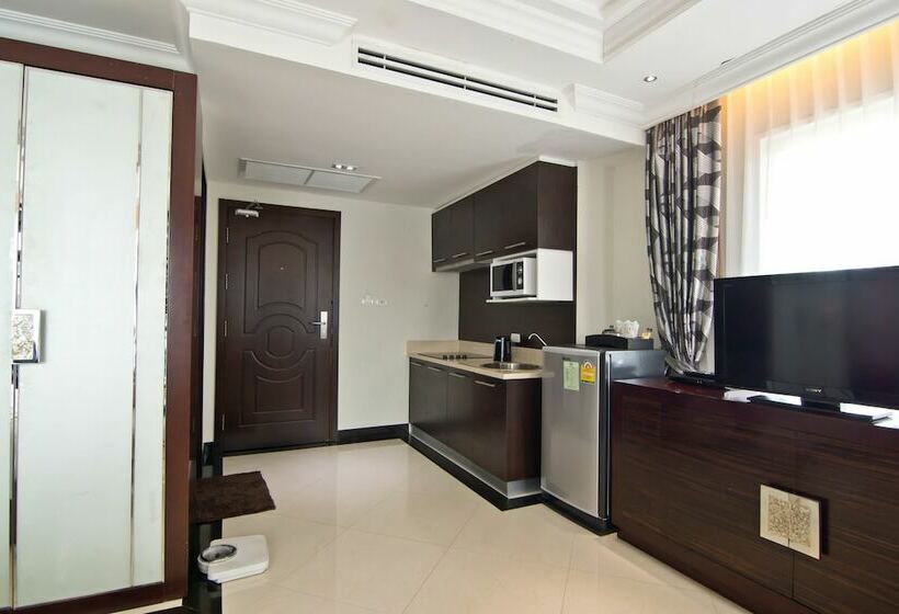 חדר סופריור, Lk Royal Wing