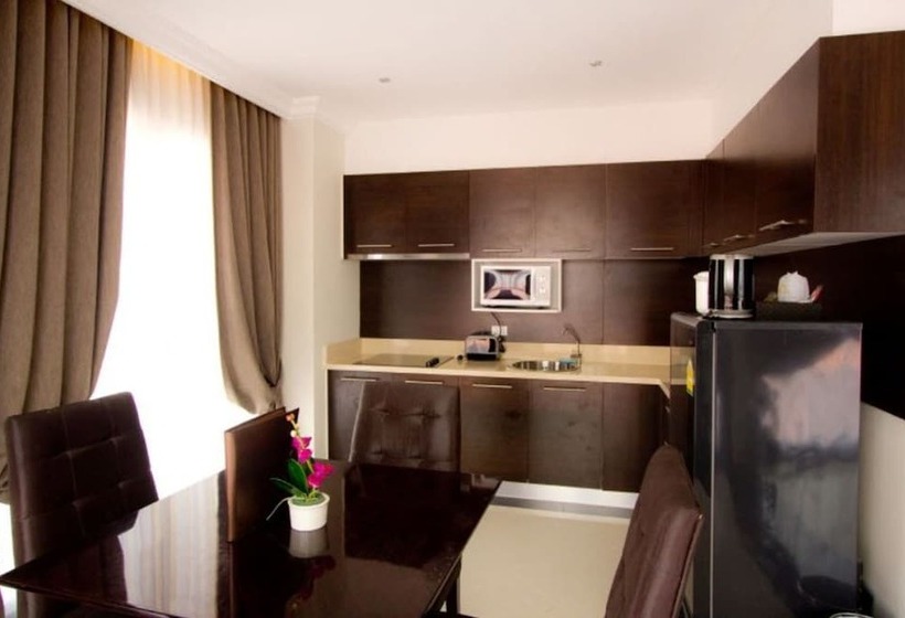 חדר דלוקס, Lk Royal Wing