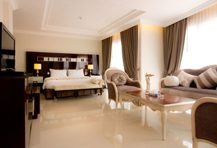 חדר דלוקס, Lk Royal Wing