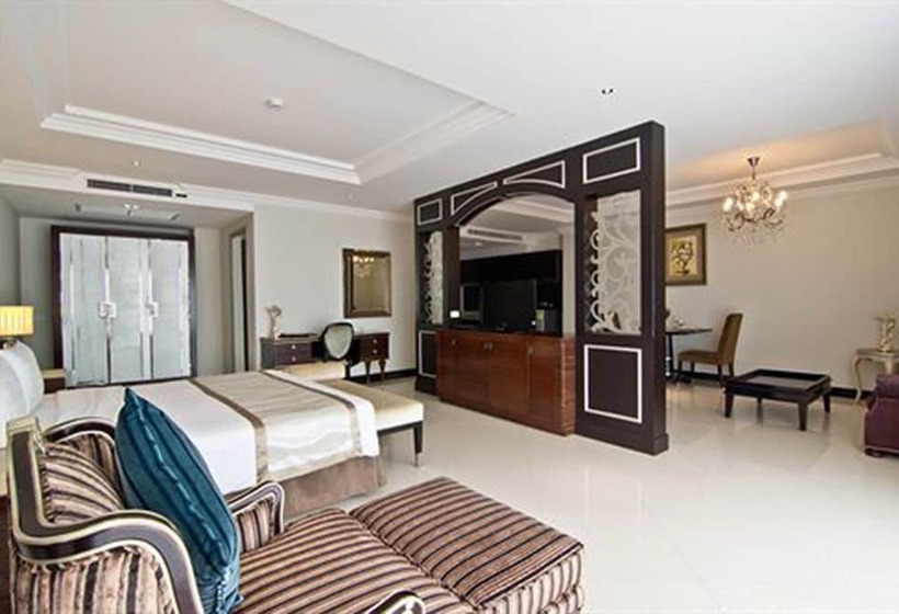 סוויטה, Lk Royal Wing