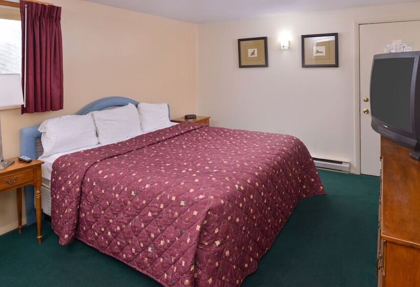 Люкс, Red Carpet Inn Pulaski