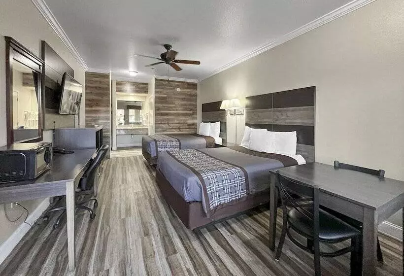 デラックスルーム, Rodeo Lodge