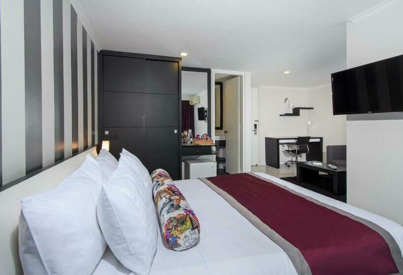 Номер Deluxe, The Morgana Poblado Suites