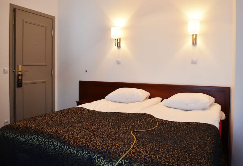 اتاق اکونومی, Gotthard Residents