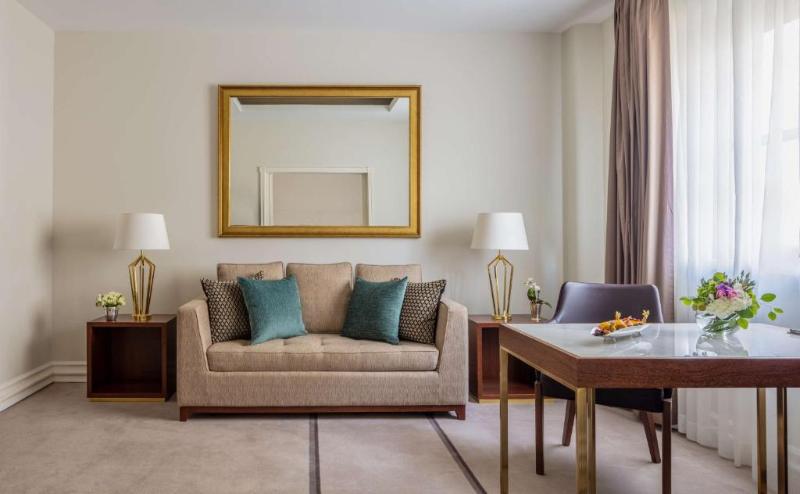 スタンダードスタジオ, Extended Suites