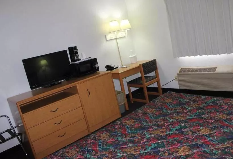 キングサイズベッドのスタンダードルーム, Americas Best Value Inn Grand Forks