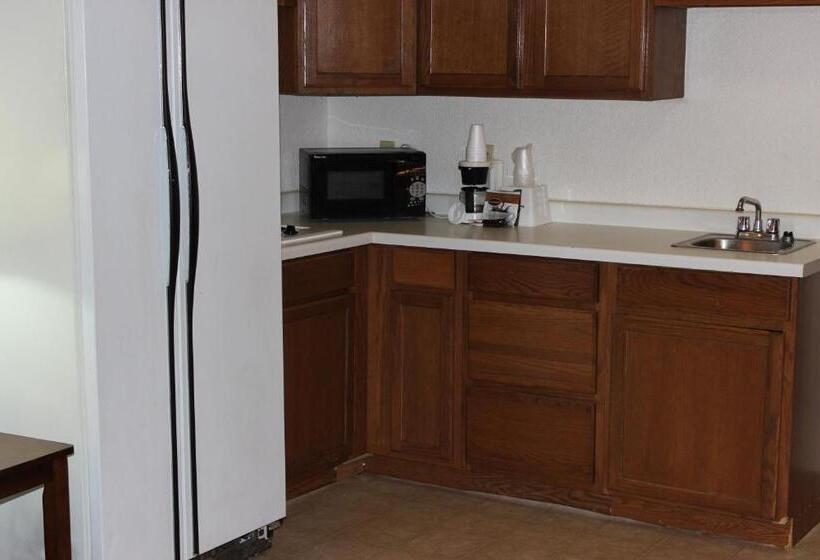 Люкс Superior, Americas Best Value Inn Grand Forks