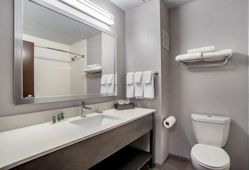 جناح, Best Western Brewton Inn