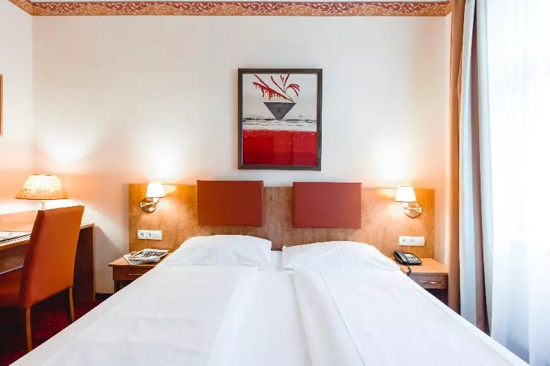 اتاق استاندارد, Best Western Syracuse Downtown Hotel And Suites