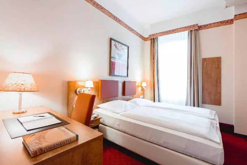 اتاق استاندارد, Best Western Syracuse Downtown Hotel And Suites