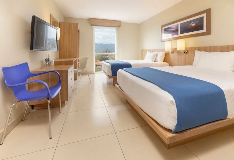 غرفه قياسيه سريرين مزدوجين, City Express By Marriott San José Costa Rica