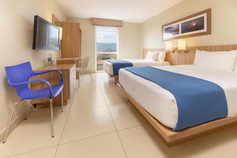 غرفة قياسية, City Express By Marriott San José Costa Rica