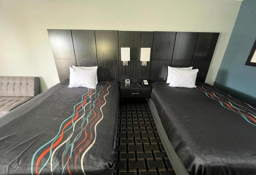 جناح ديلوكس, Executive Inn