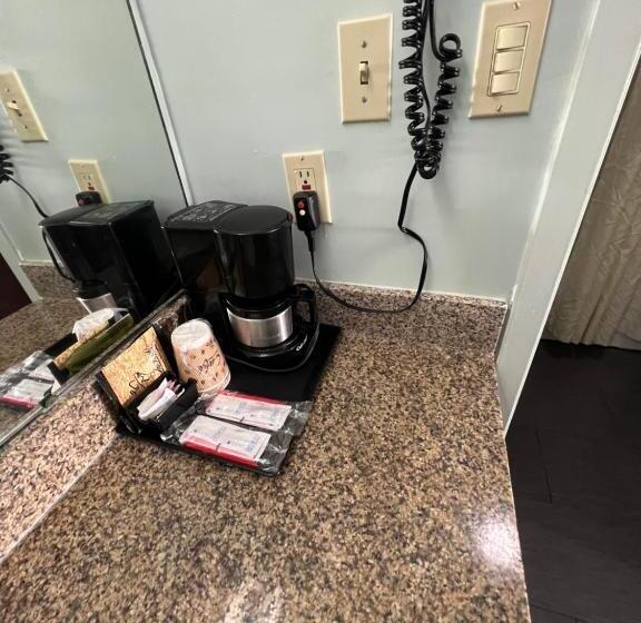 غرفة قياسية سرير كينج, Executive Inn