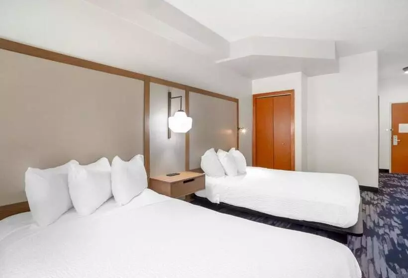 ２ダブルベッドのスタンダードルーム, Fairfield Inn & Suites Boone