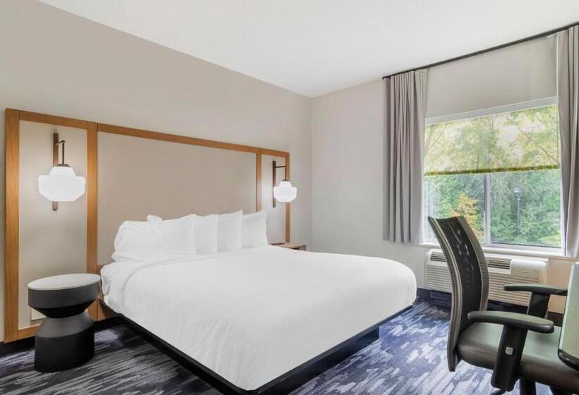 غرفة قياسية سرير كينج, Fairfield Inn & Suites Boone