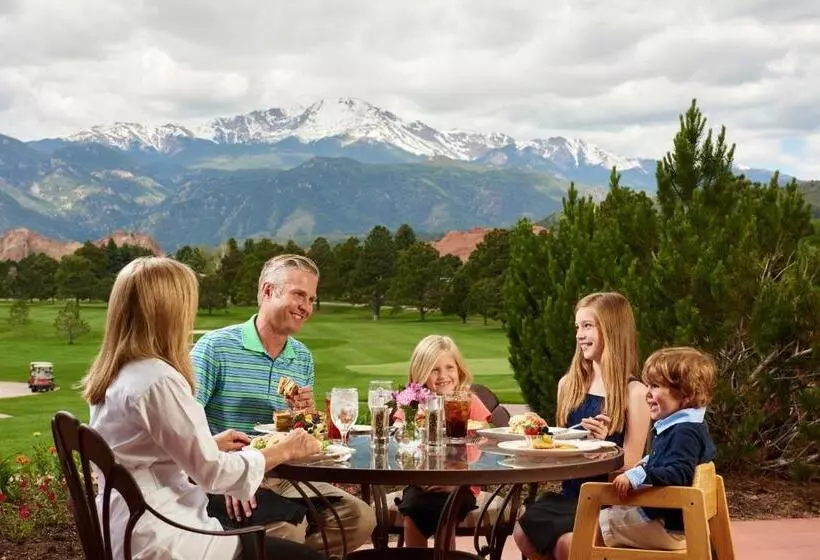 プレミアムルーム, Garden Of The Gods Resort & Club