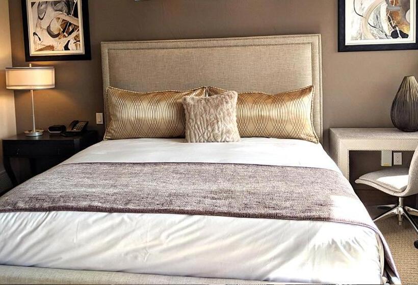 스위트, Garden Of The Gods Resort & Club