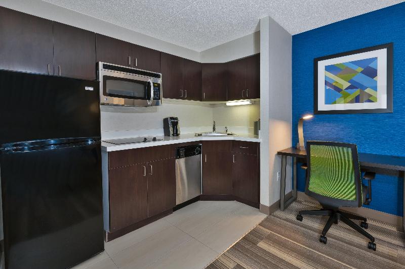 جناح سرير كينج, Holiday Inn Express Blacksburg, An Ihg
